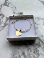 Pulsera de punto dije corazón dorado personalizable